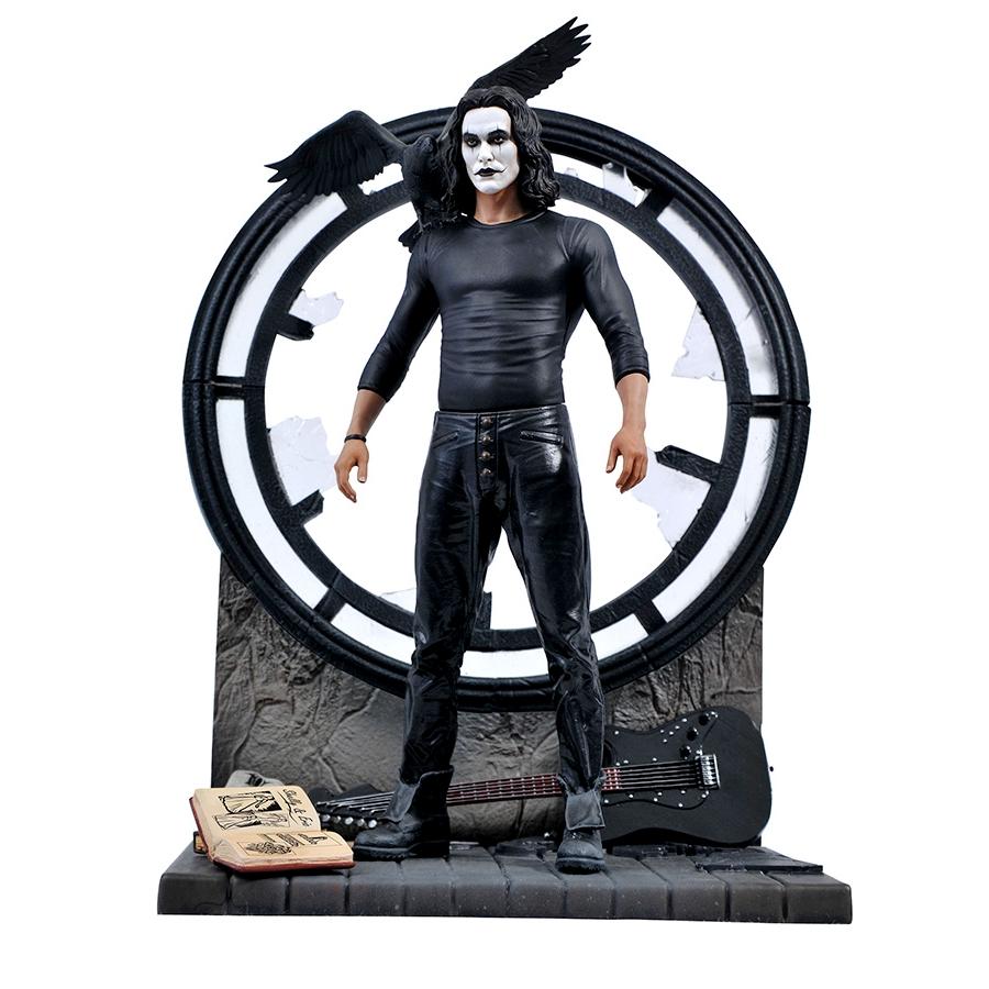 Figurine the crow eric draven statuette brandon lee diamond select toy 25cm