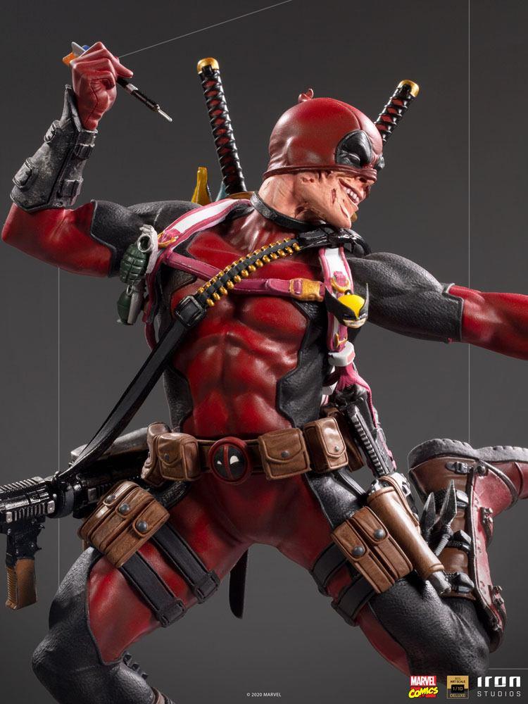 Marvel comics statuette bds deluxe art scale deadpool 24 cm iron studios 5