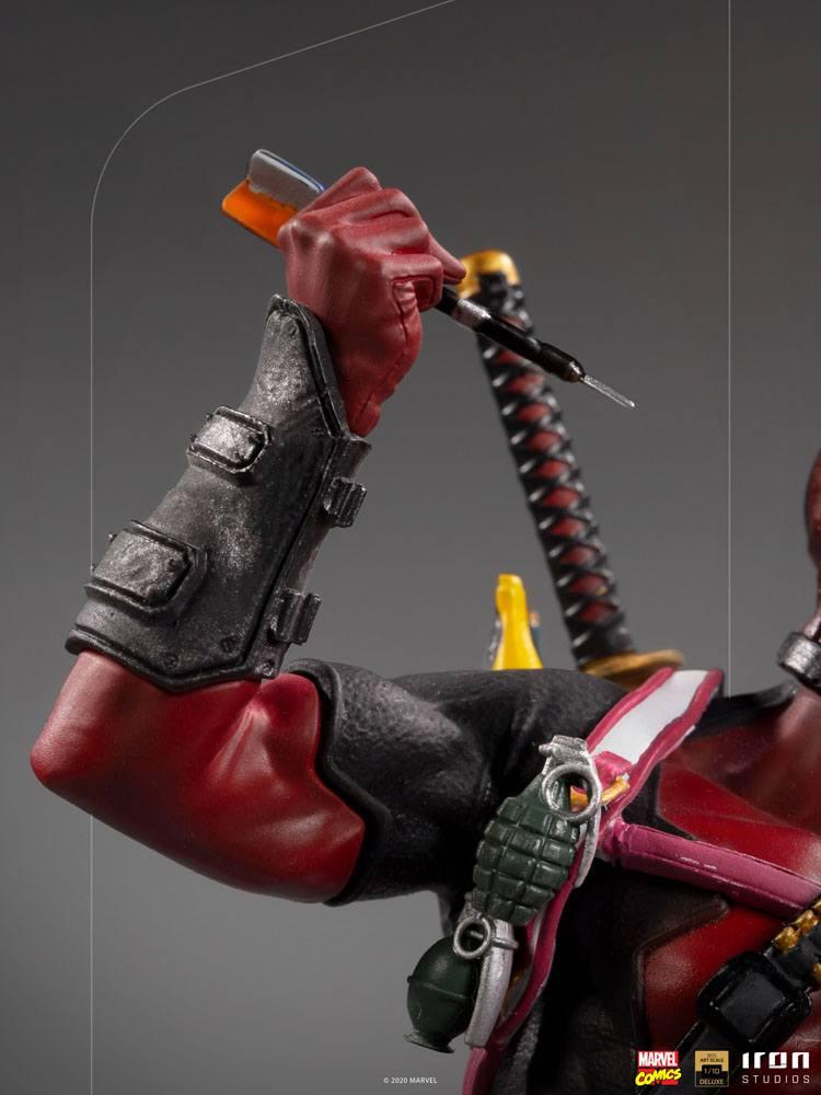 Marvel comics statuette bds deluxe art scale deadpool 24 cm iron studios 7