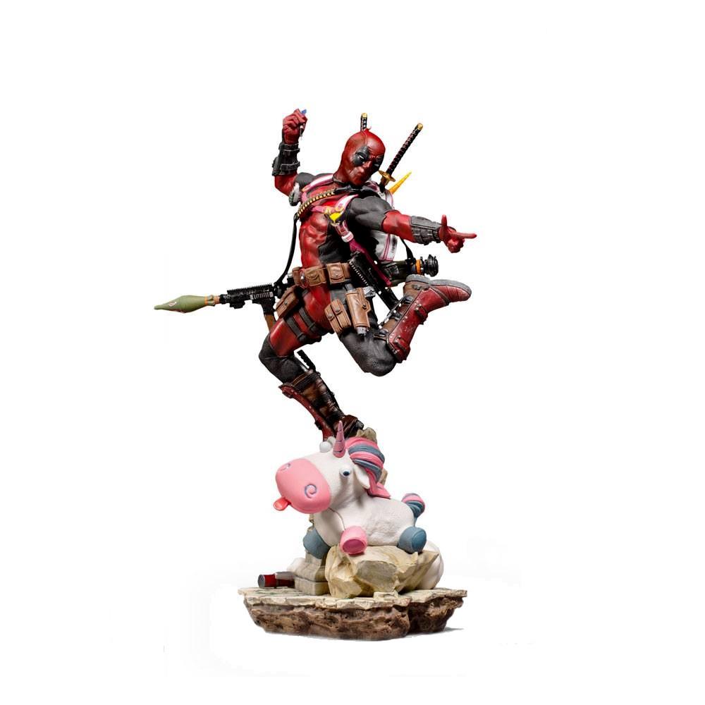 Marvel comics statuette bds deluxe art scale deadpool 24 cm iron studios