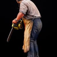 Massacre a la tronconneuse artfx statuette leatherface suukoo toys figurine 10 
