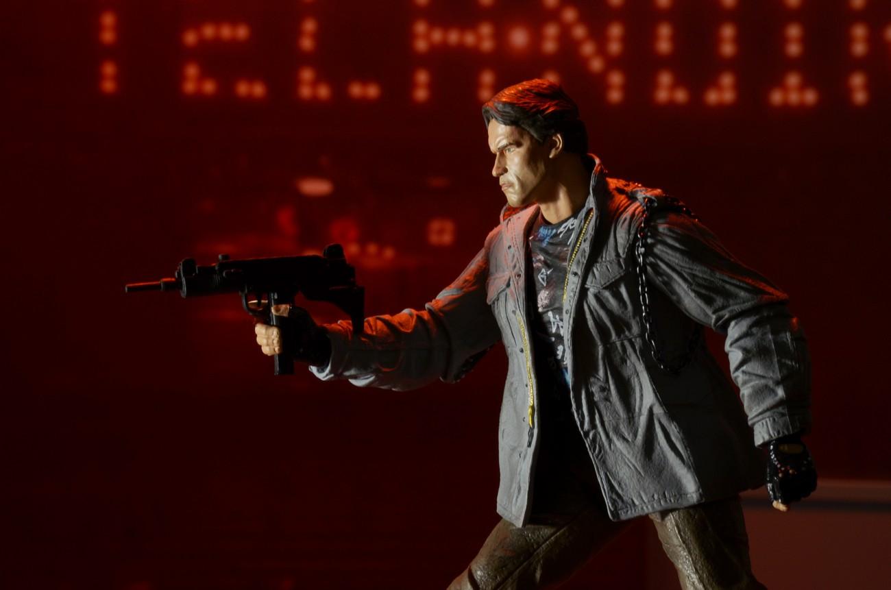 Neca ultimate tech noir terminator 5