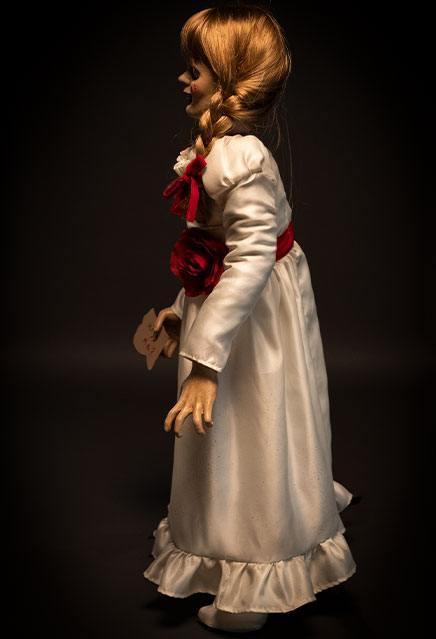Poupee annabelle replique 102 cm conjuring les dossiers warren trick o studios 2