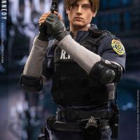 Resident evil 2 figurine 16 leon s kennedy 30 cm 2